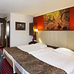 Golden Tulip