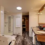 Golden Tulip Hotel