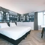 Golden Tulip