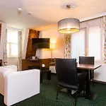 Golden Tulip Hotel 4*