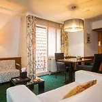 Golden Tulip Hotel