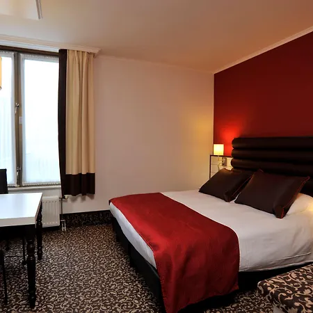 Golden Tulip Отель Ден Бош
