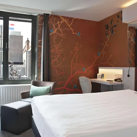 Golden Tulip 4*