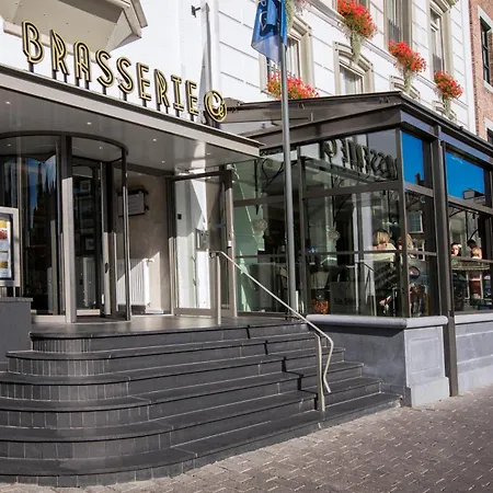Golden Tulip Hotel 4*