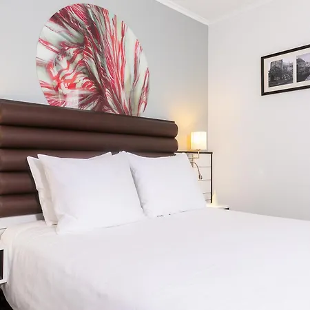 Ξενοδοχείο Golden Tulip 4*