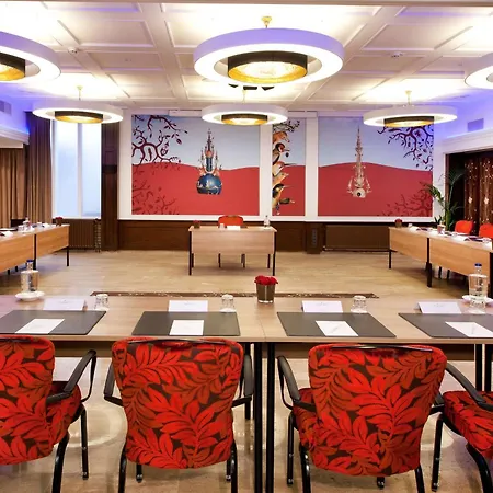 Hotel Golden Tulip