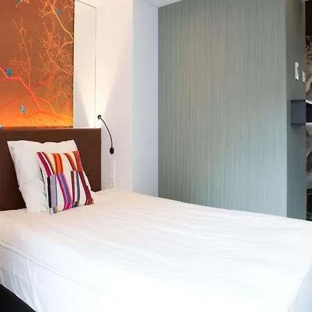 Отель Golden Tulip Ден Бош