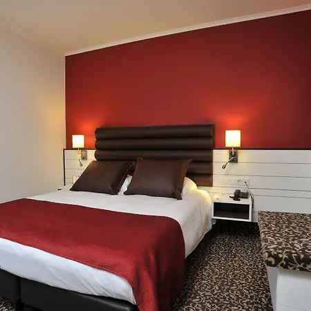 Golden Tulip 4*
