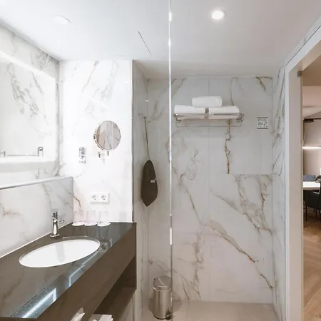 Golden Tulip 4* 's-Hertogenbosch (Den Bosch)