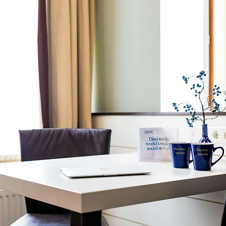 Hotel Golden Tulip 4*