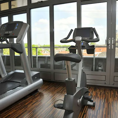 Golden Tulip Ξενοδοχείο 4*
