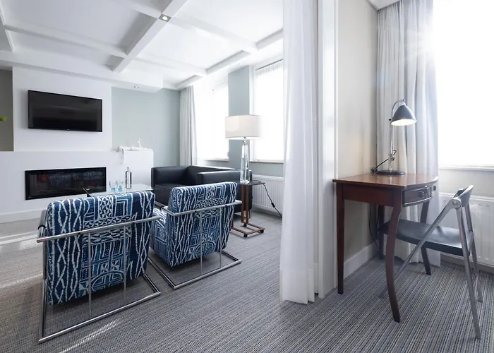 Hotell Golden Tulip 4*