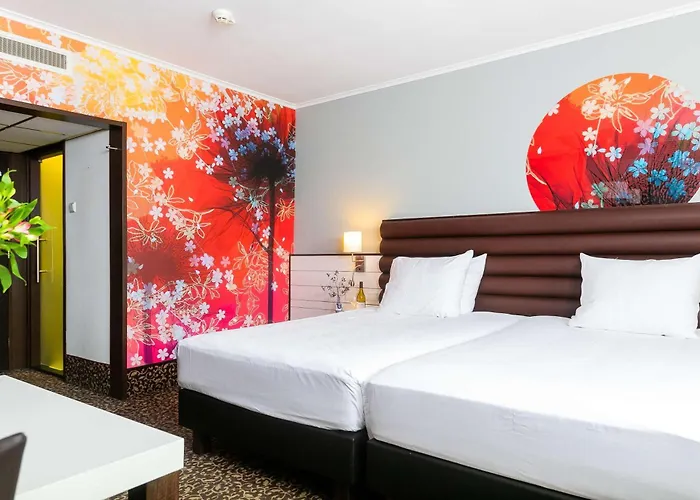 Hotell Golden Tulip 4*